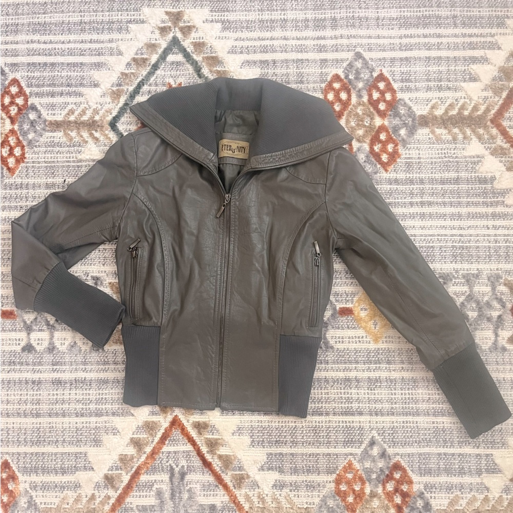 Cropped gray leather motorcycle jacket